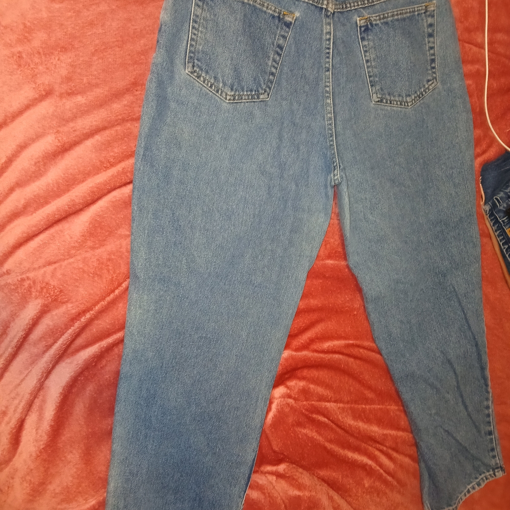 Faded Glory Jeans Co. Light Wash Denim Jeans View 5